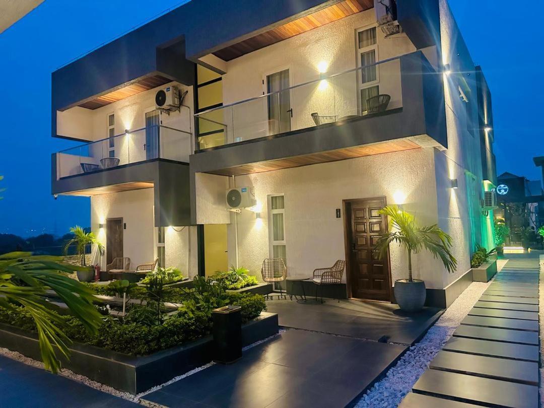 H&H Hotel Kinshasa Ngoại thất bức ảnh