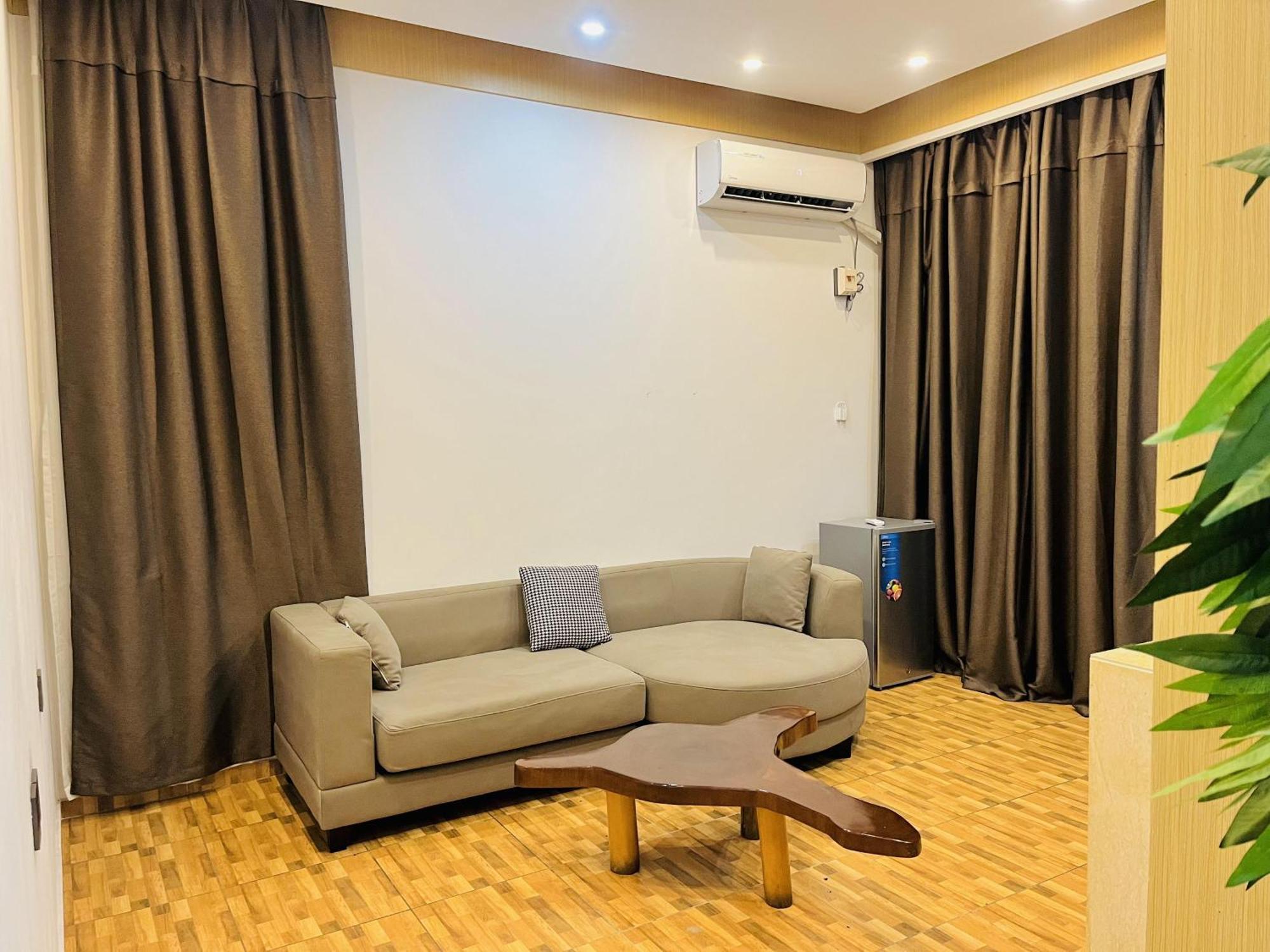 H&H Hotel Kinshasa Ngoại thất bức ảnh