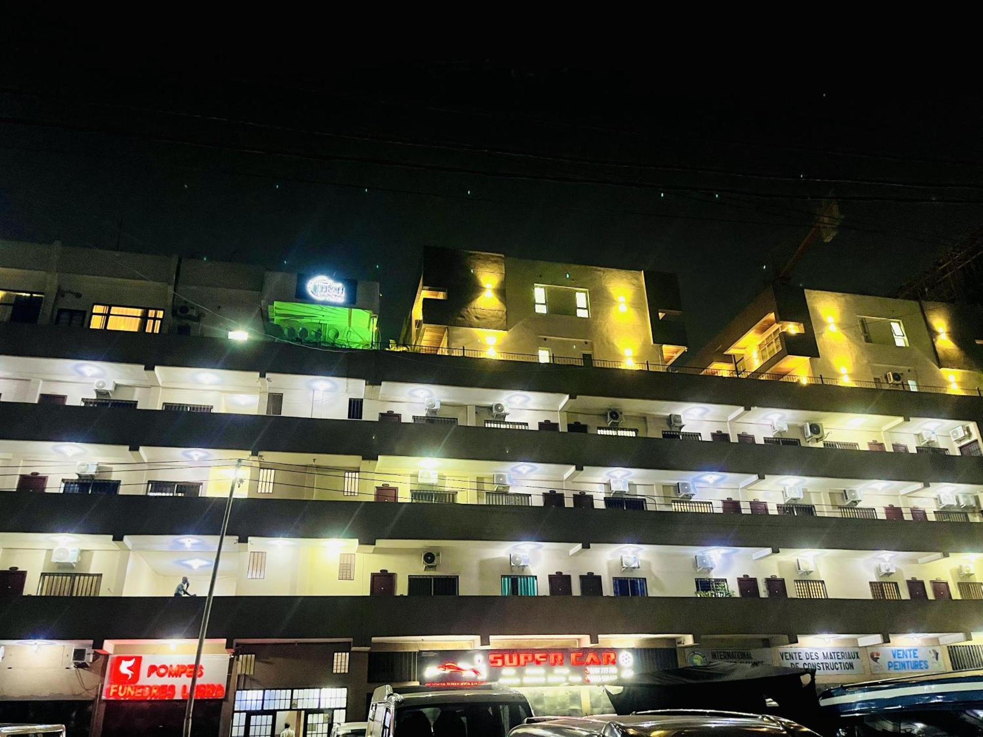 H&H Hotel Kinshasa Ngoại thất bức ảnh